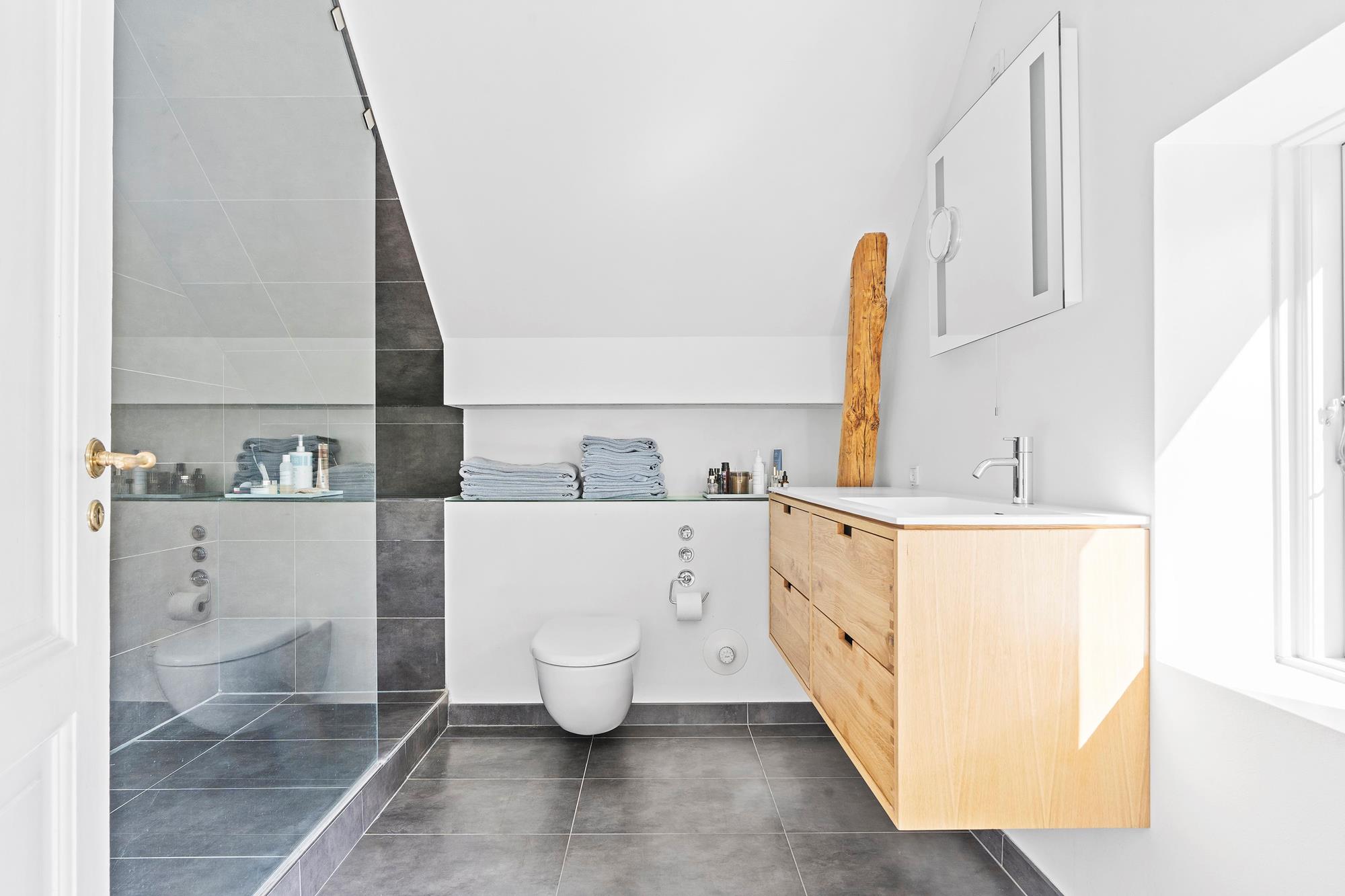 Svanemøllevej 107, Hellerup - Badeværelse
