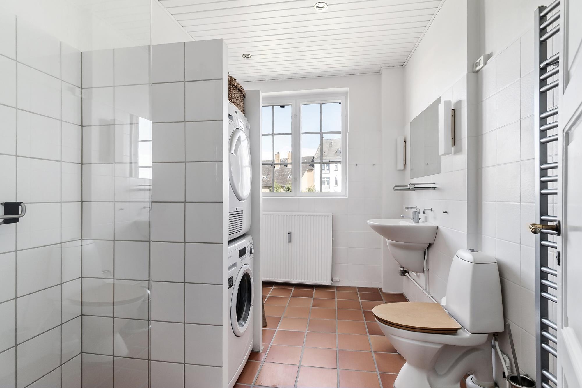 Tranevænget 4, 2. TH., Hellerup - Badeværelse