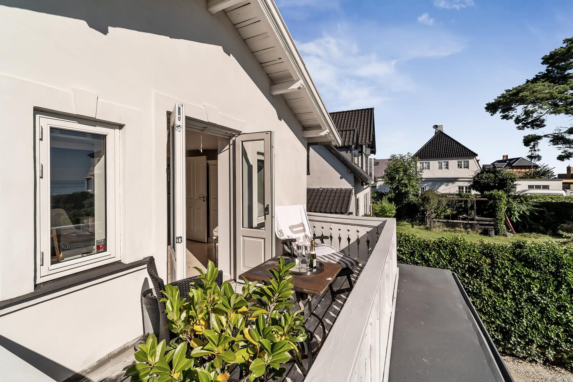 Strandvejen 691, Klampenborg - Altan