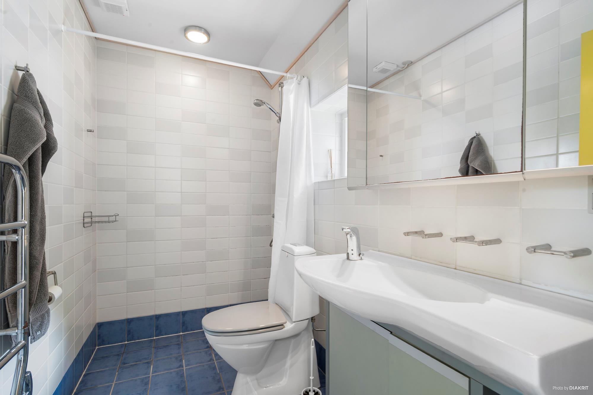 Jættestuevej 15, Stenstrup L, Højby - Badeværelse