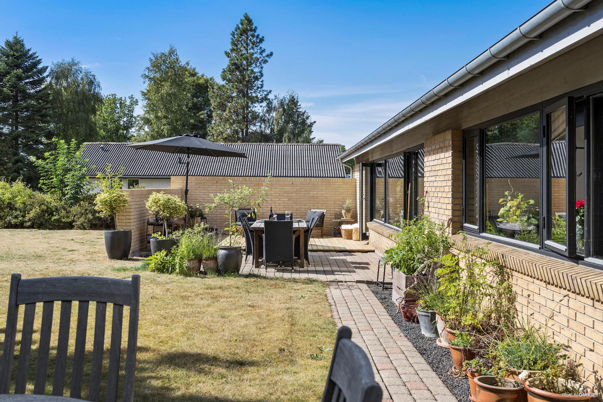 Fuglebakken 10, Asnæs - Ejendommen