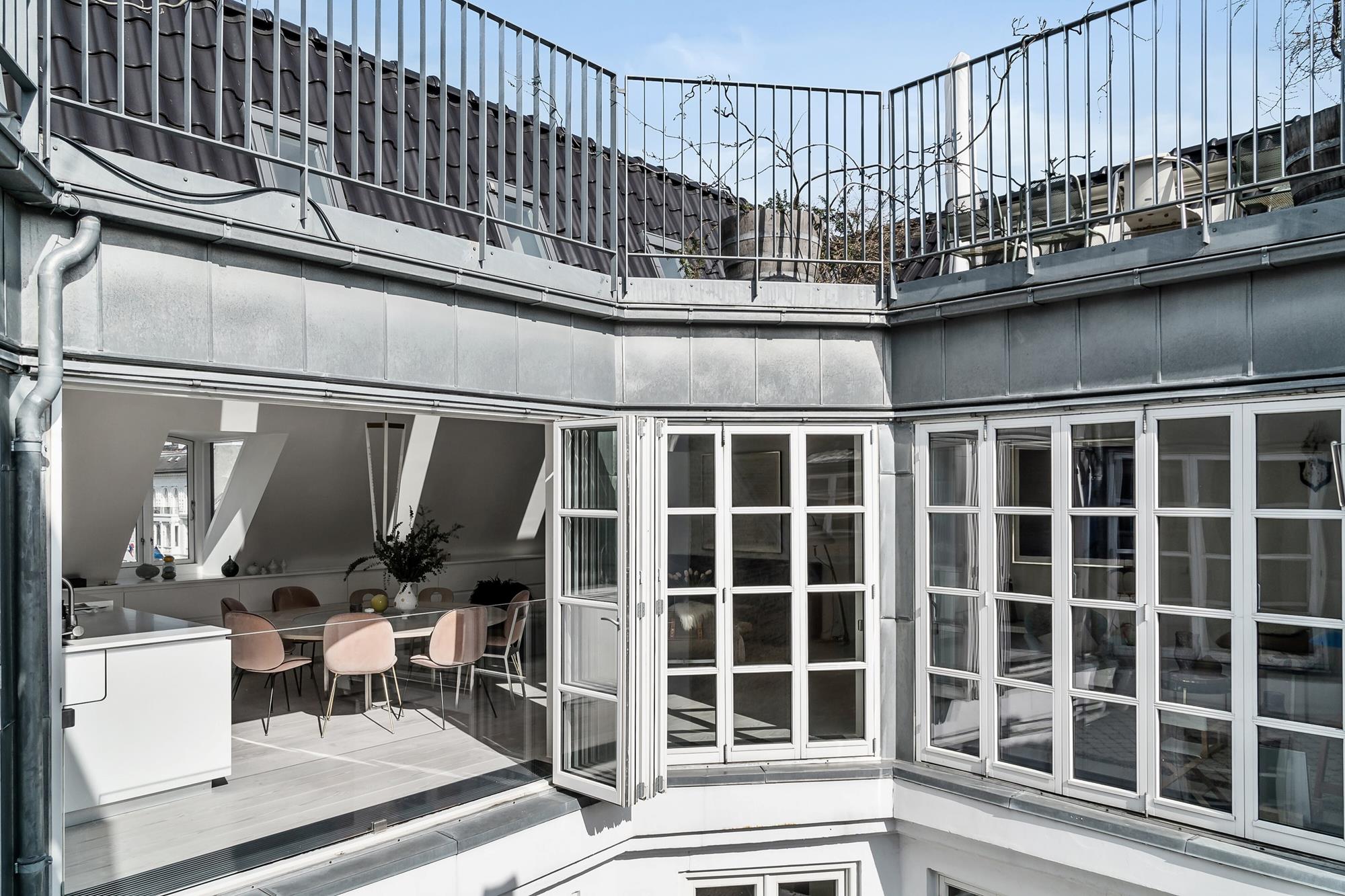 Sankt Annæ Plads 8, 4., København K - Udendørs