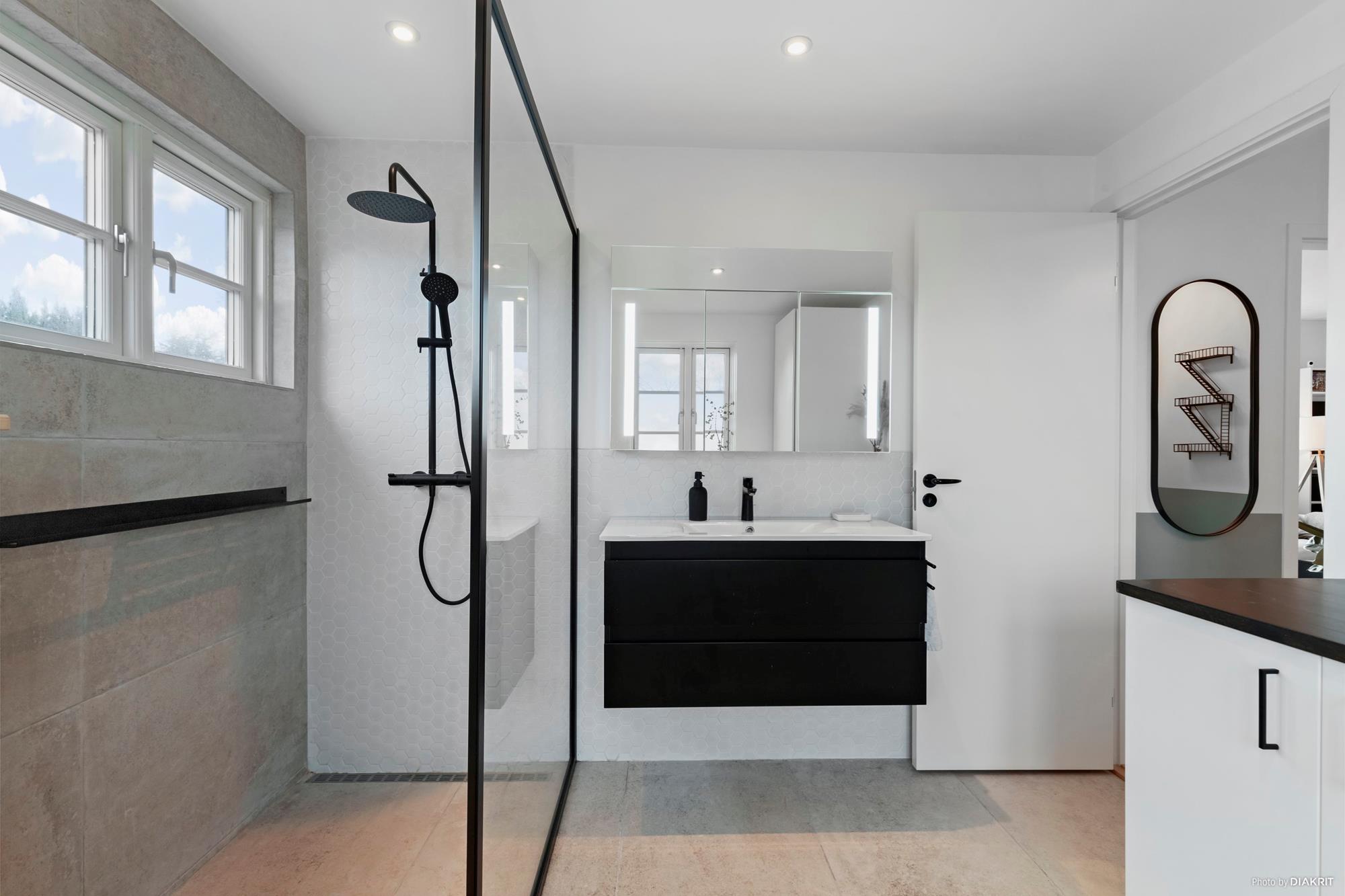 Stjernevej 22, Stenstrup, Hornbæk - Badeværelse