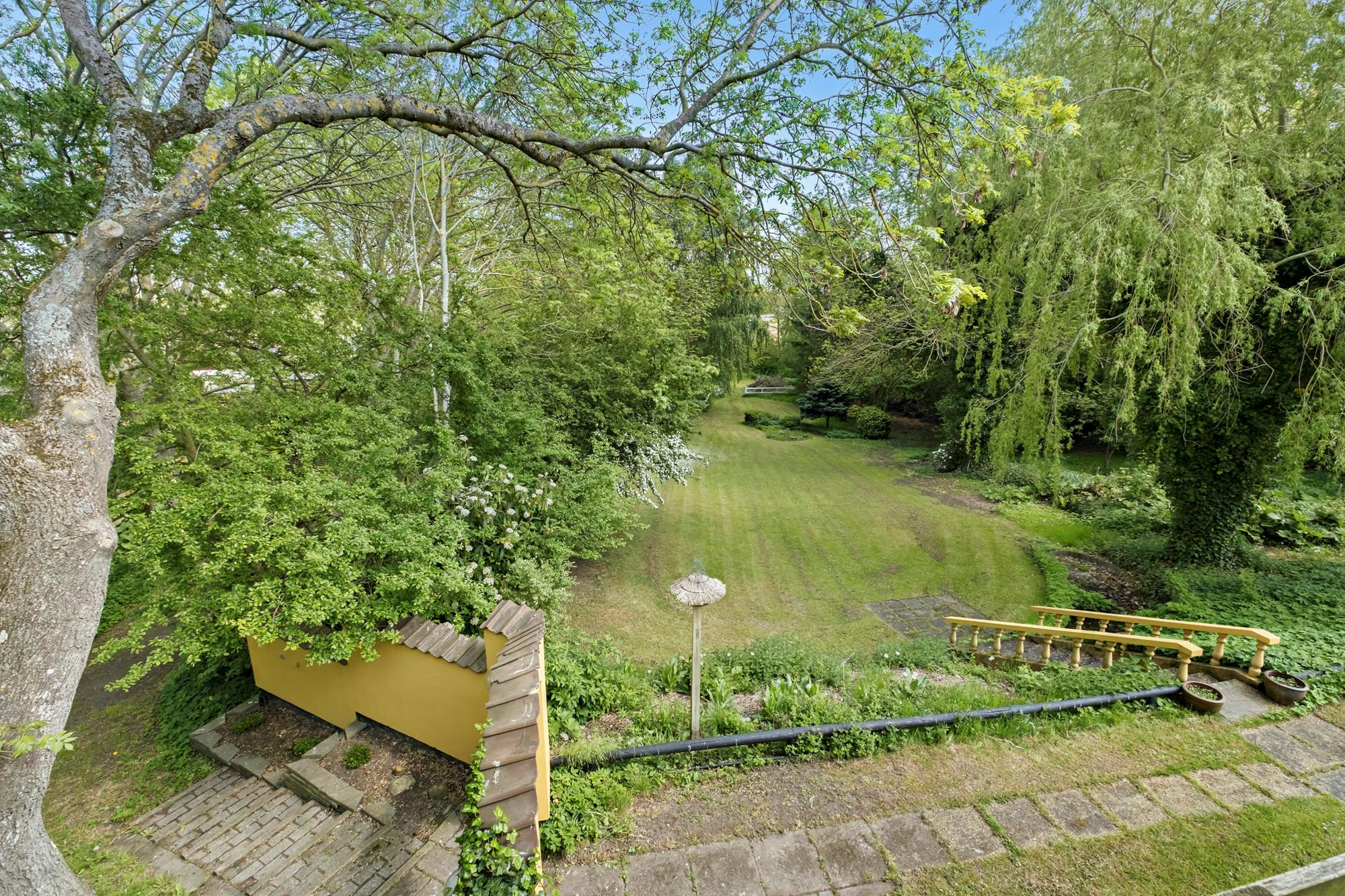 Enstensvej 22, Vejby - Område