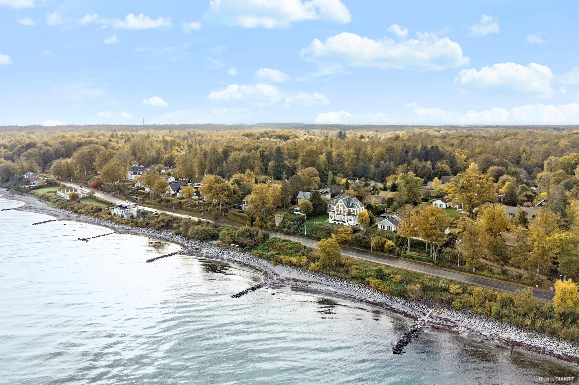 Nordre Strandvej 109, Hellebæk - Område