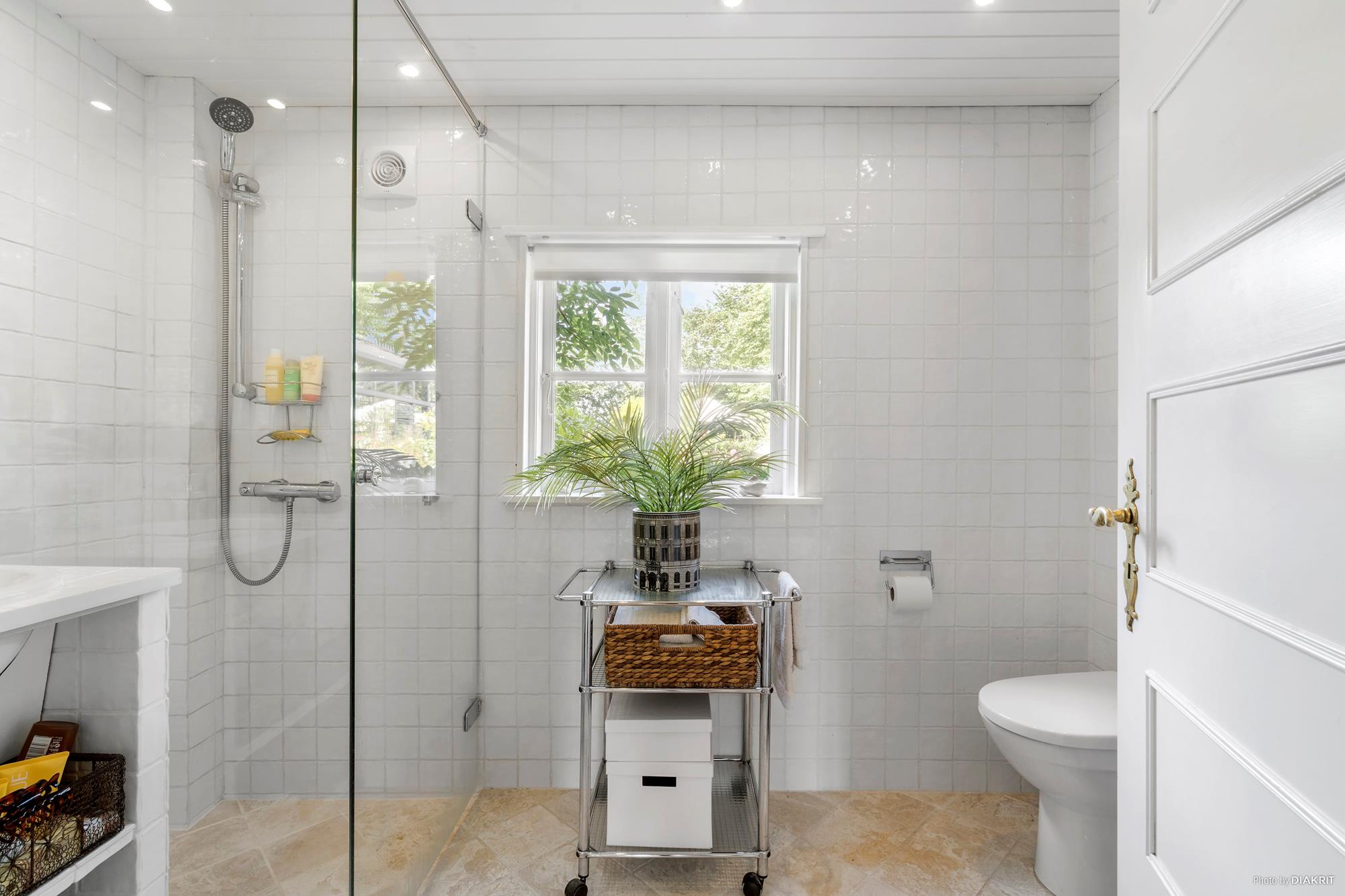 Fuglebakken 9, Smidstrup, Gilleleje - Badeværelse