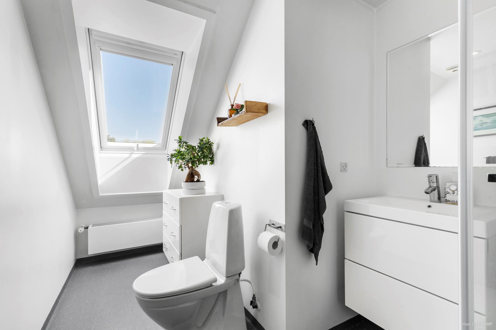 Højagervej 24, Rungsted Kyst - Badeværelse