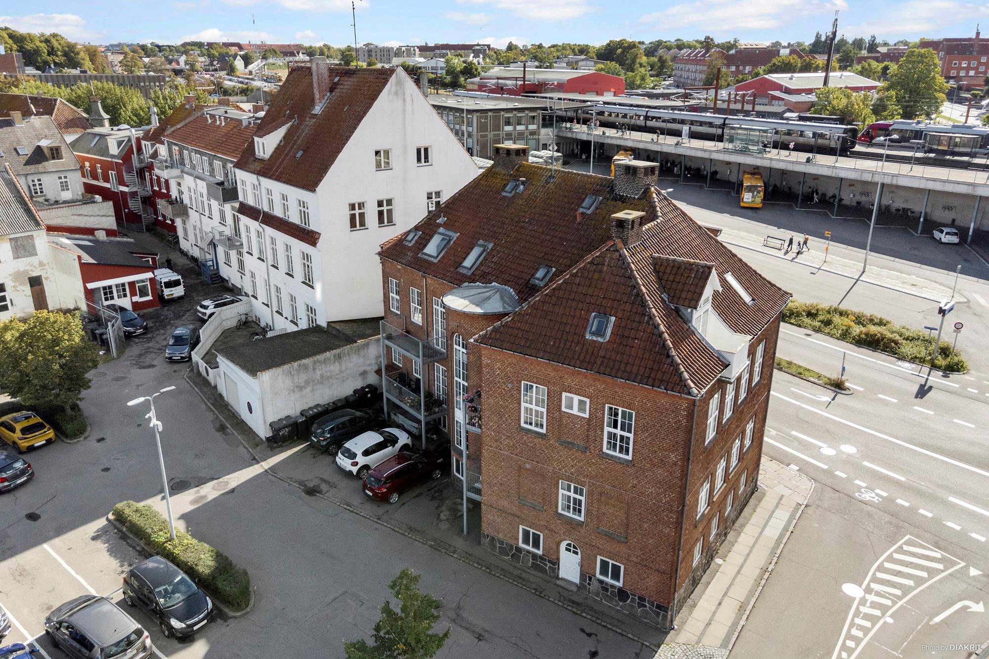Jernbaneplads 6, 2., Holbæk - Andet